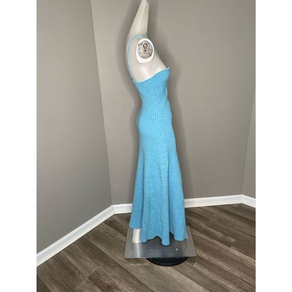 ANNA QUAN
Galina Rib-Knit Dress - Picture 7 of 8